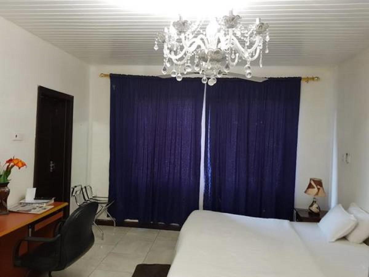 Tribeca Hotel Ghana Accra Esterno foto
