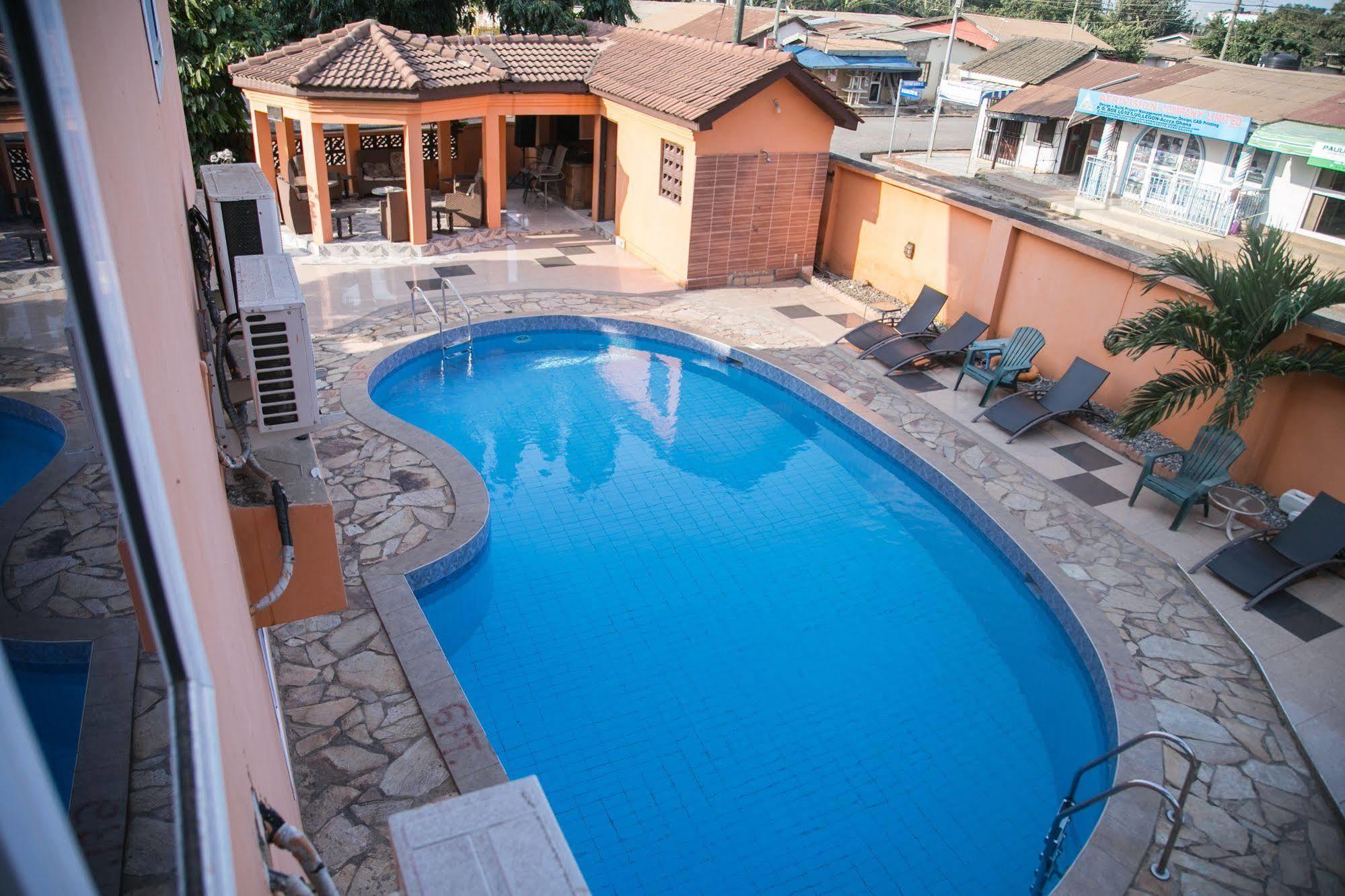Tribeca Hotel Ghana Accra Esterno foto